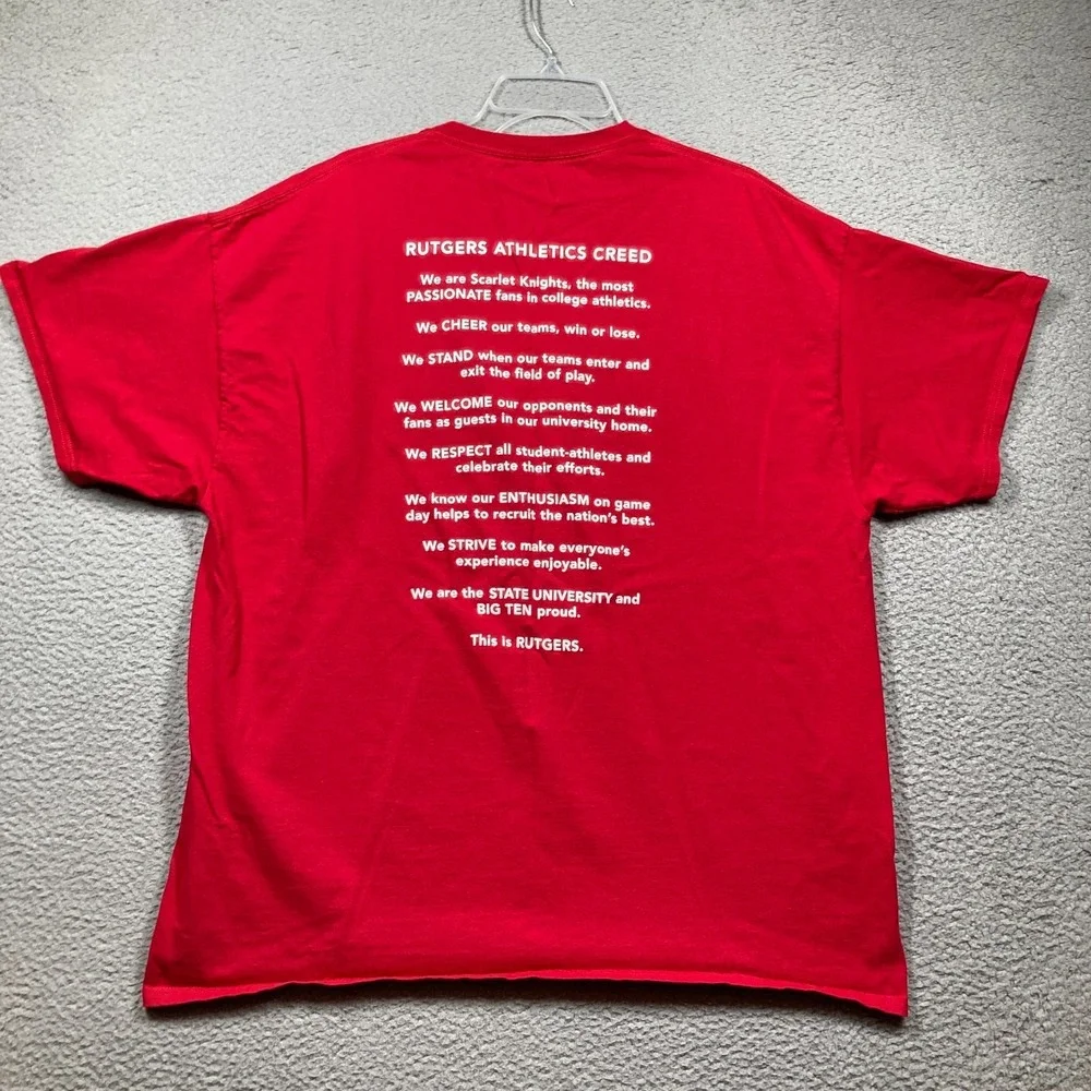 Rutgers University Scarlet Knights T Shirt Adult 2X Red Short Sleeve‎ STAINS